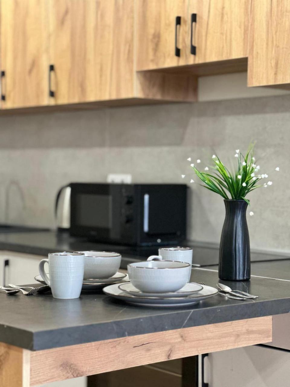 Жилой Комплекс Молодежный На Тулебаева Apartment Almaty Luaran gambar